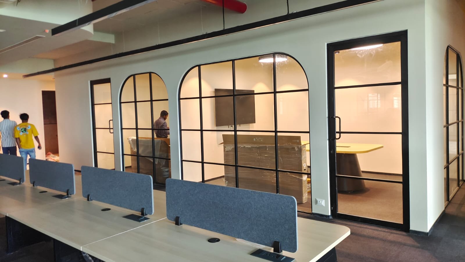 “Modern Office Partitions: Redefining Workspaces with Style and Functionality”